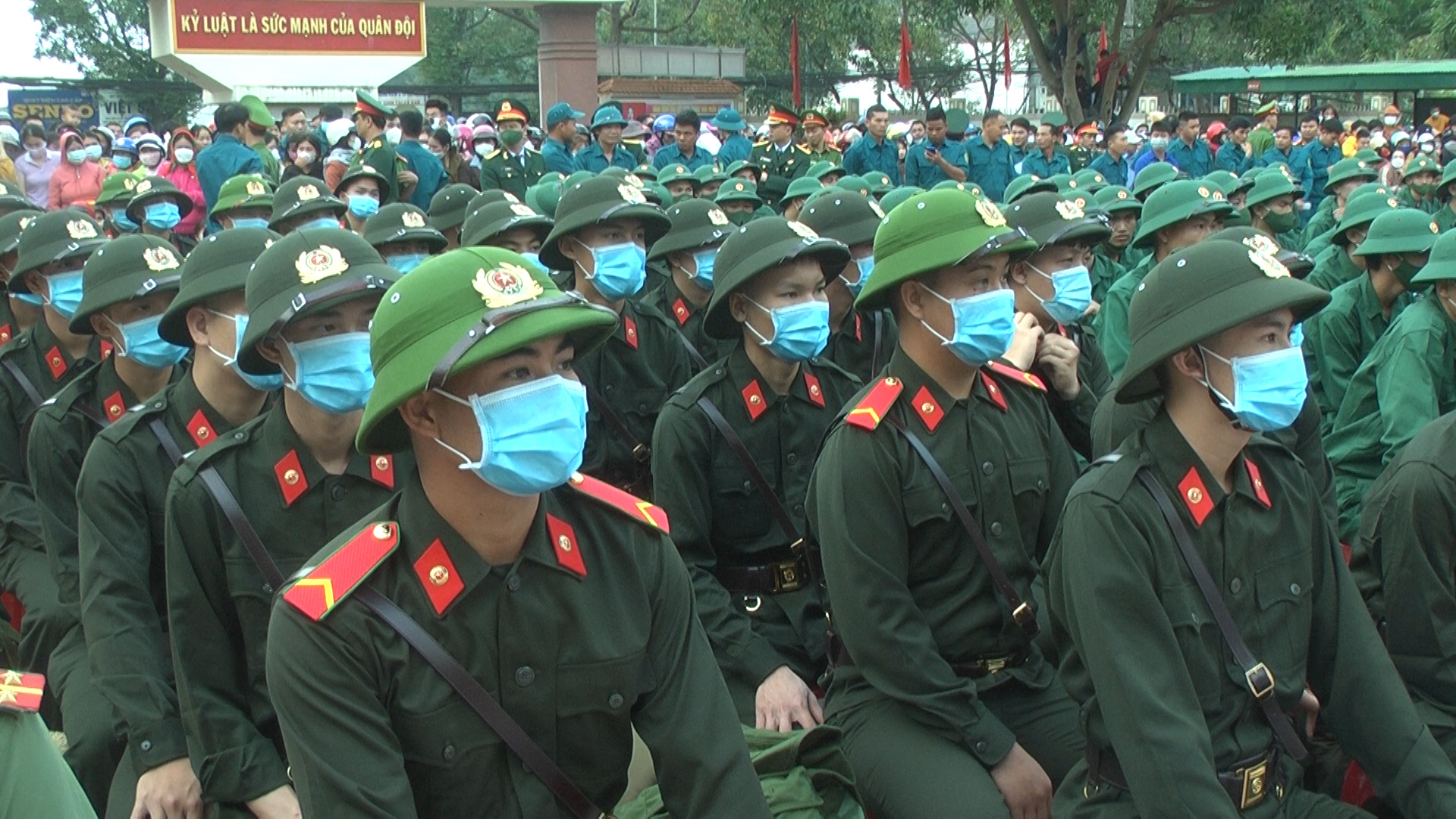 PS giải đua thuyền huyện Ea Kar  lần thứ 2 năm 2022.00_06_12_08.Still009